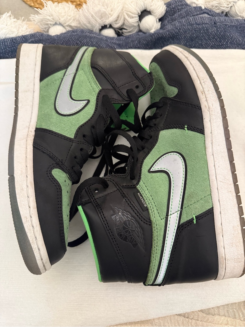 Nike Men’s Black and Green High-Top Sneakers with White Swoosh